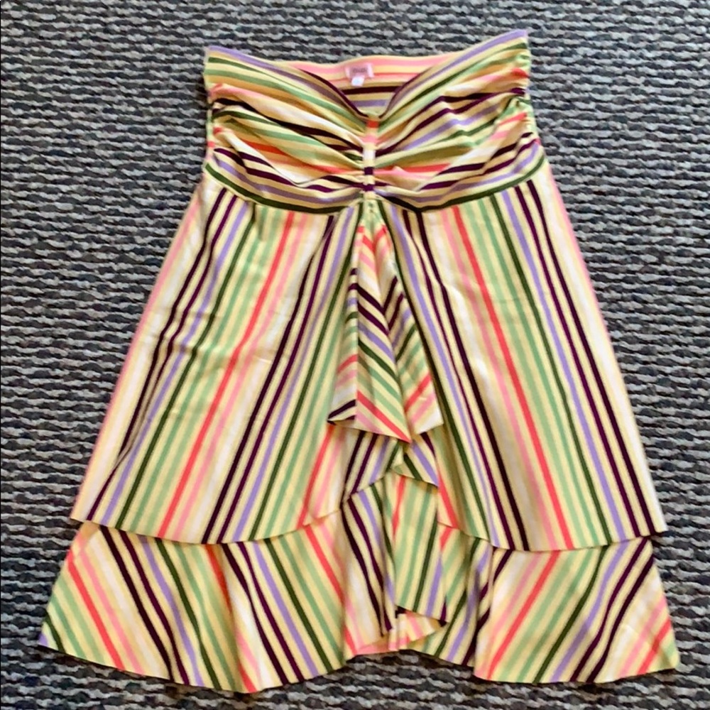 Gigi flowy striped strapless top